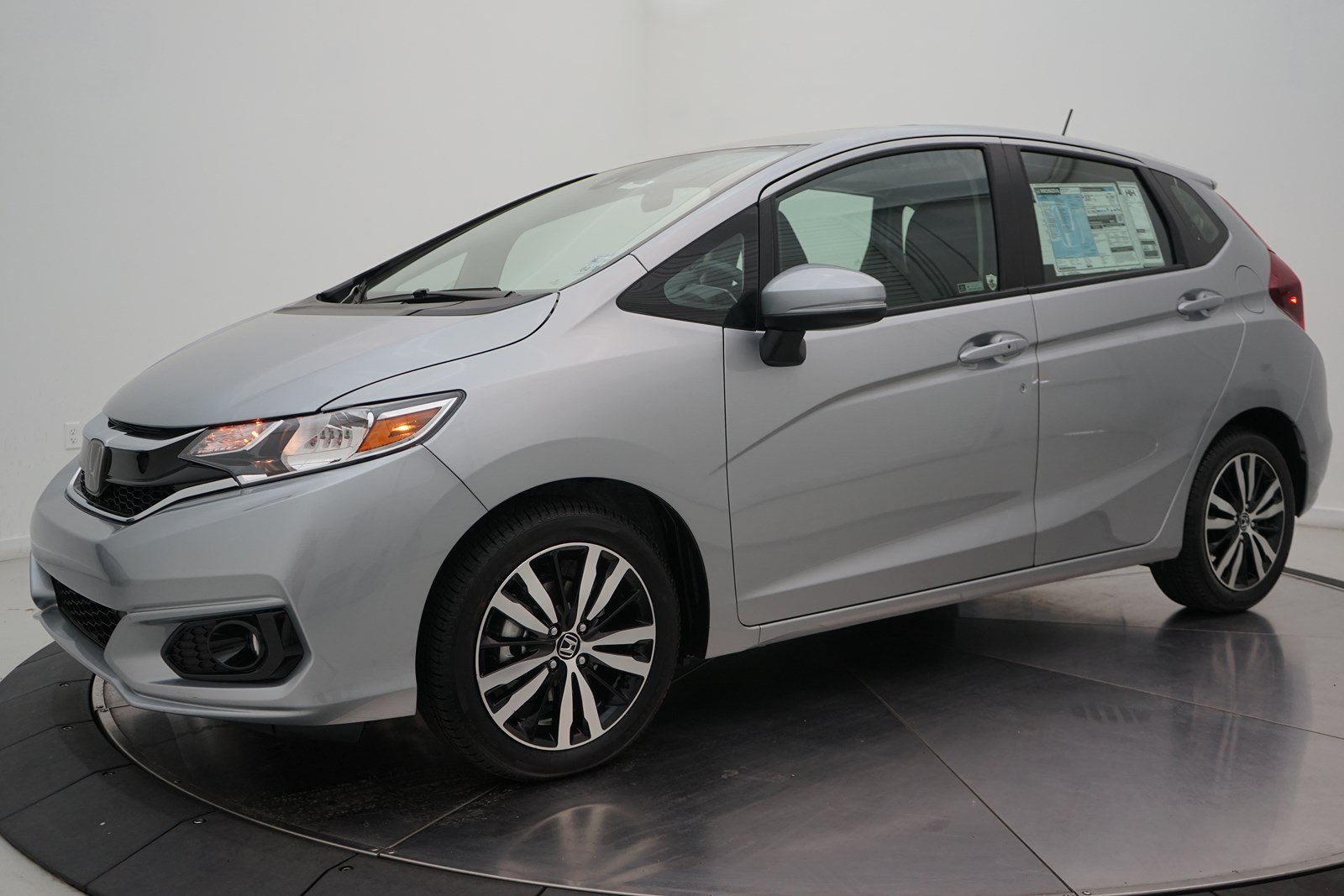 Honda fit 2019 характеристики