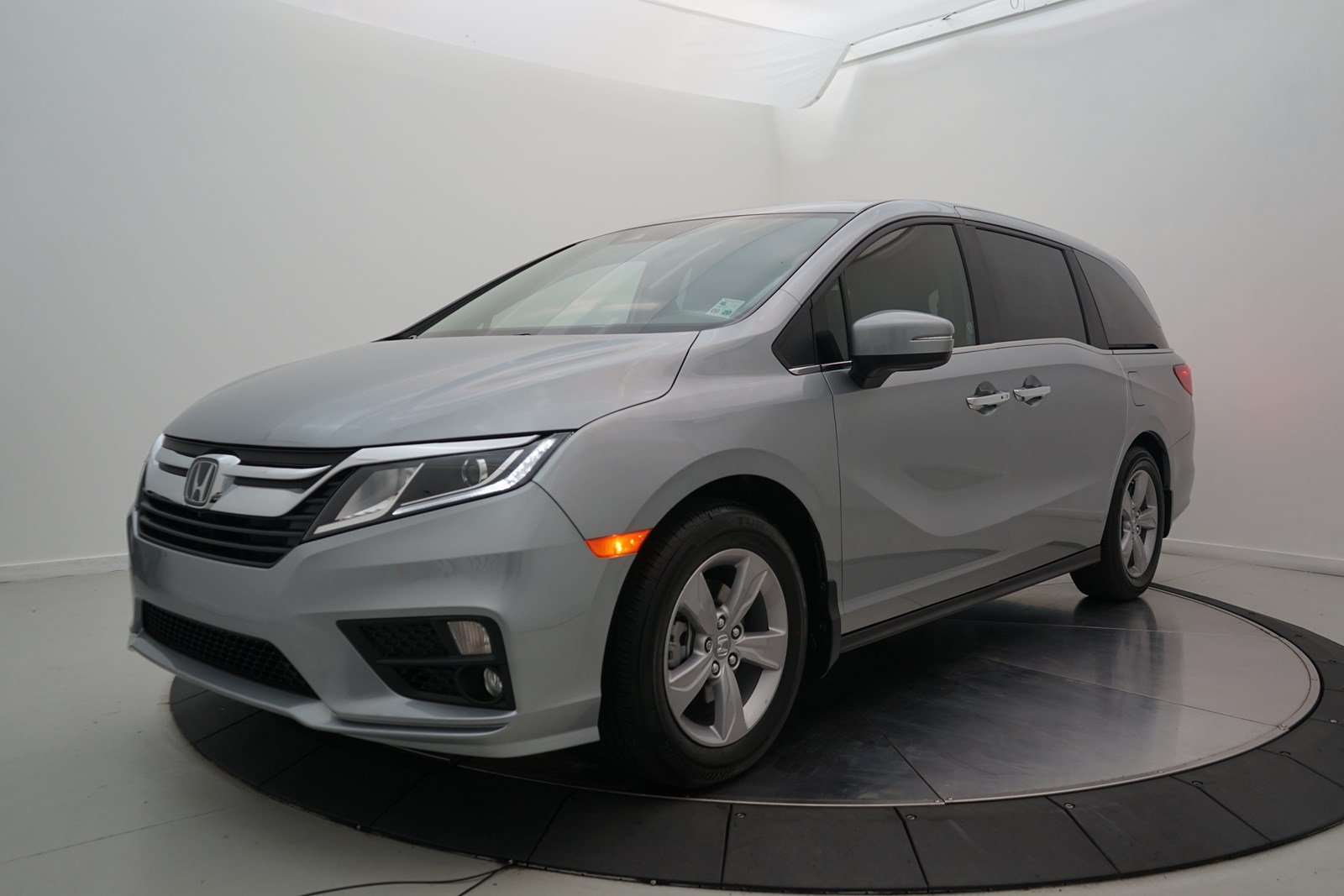 New 2020 Honda Odyssey EX-L with Navi/RES Mini-van, Passenger in